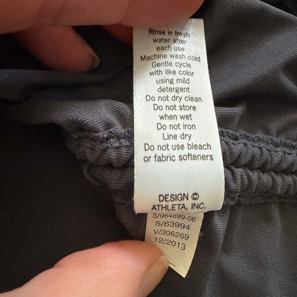 Athleta Splash Swim Skirt Womens Medium Gray Ruched Side Cinch Athletic Poolside - Picture 6 of 14